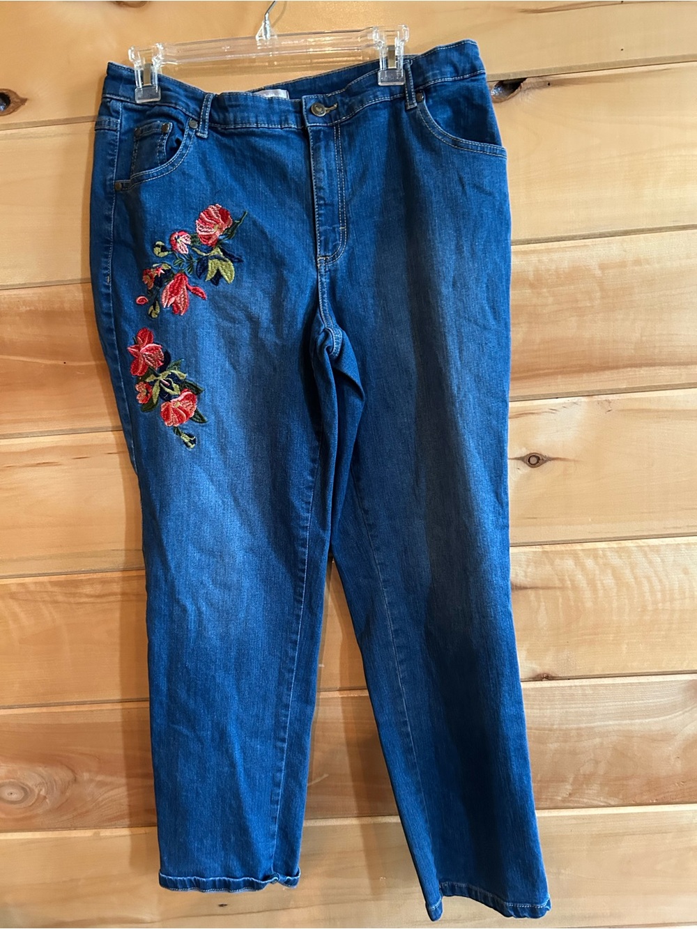 Women’s size 14W Woman Within Stretch jeans floral embroidery
